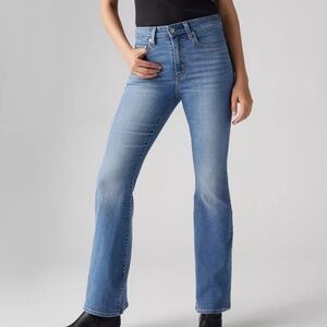 Levis 726 Flare Eternal Indigo-Medium Wash Size 24